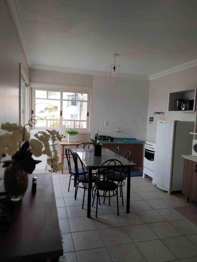 Casa Em Bairro Nobre, Bem Localizada, Com Suite. 本图贡萨尔维斯 外观 照片